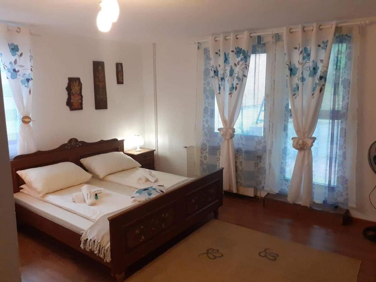 Отель Casa Marian Сигишоара Экстерьер фото