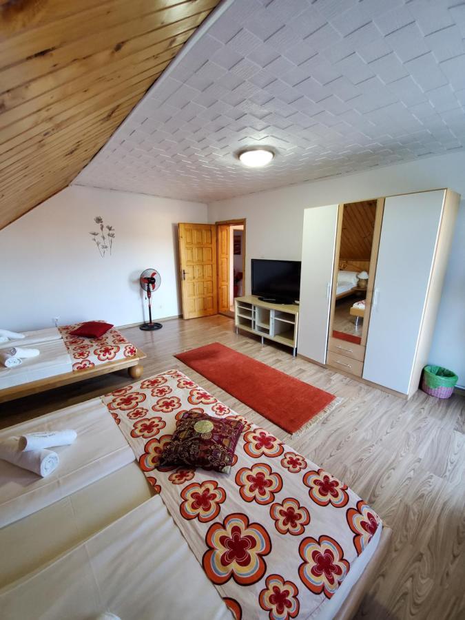 Отель Casa Marian Сигишоара Экстерьер фото