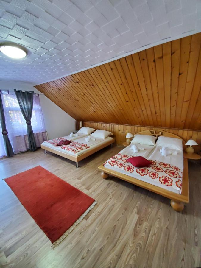Отель Casa Marian Сигишоара Экстерьер фото