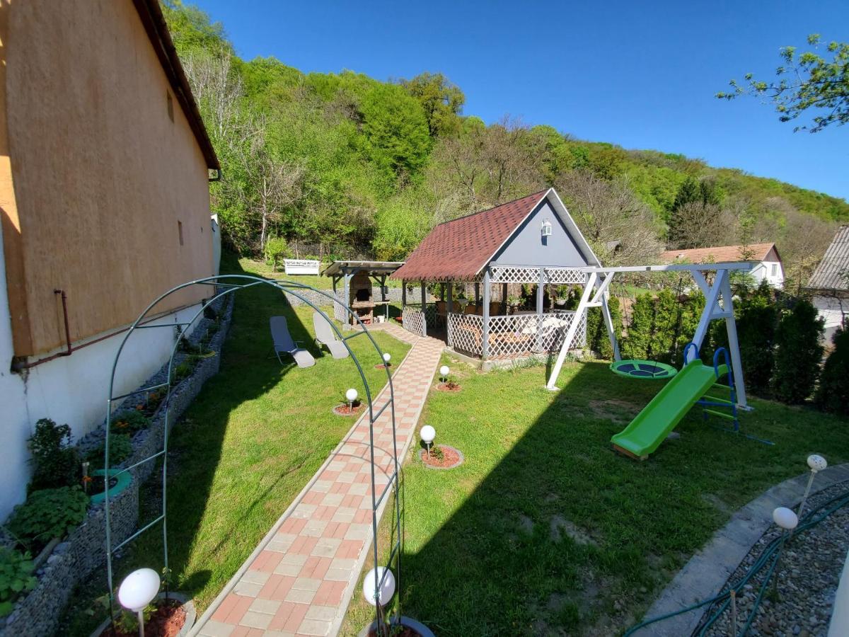 Отель Casa Marian Сигишоара Экстерьер фото