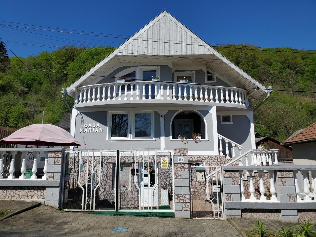 Отель Casa Marian Сигишоара Экстерьер фото