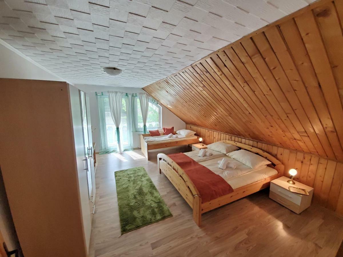 Отель Casa Marian Сигишоара Экстерьер фото